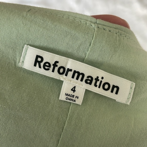 Reformation The Lawrence Long Sleeve Blouse V Neckline and Puff Sleeves size 4 - Picture 7 of 11